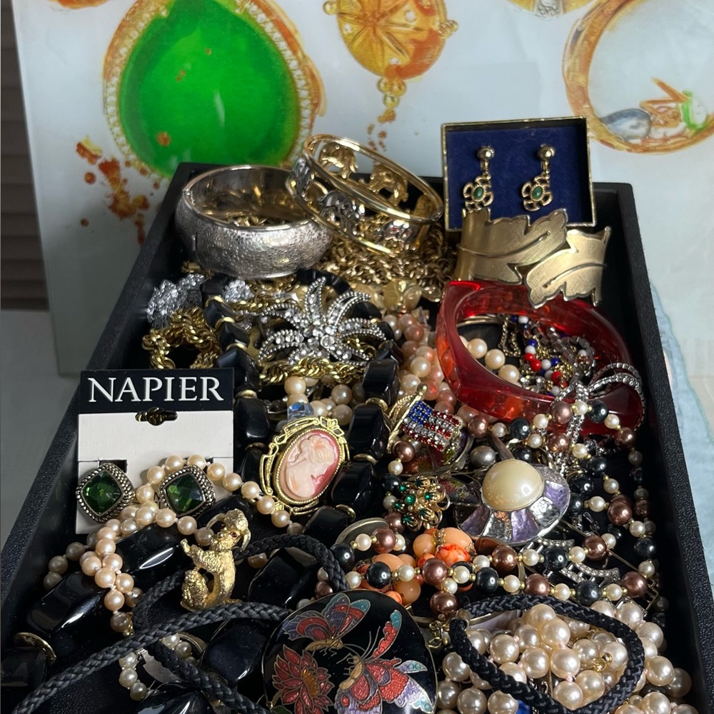Host Giveaway!!  Click to enter!!